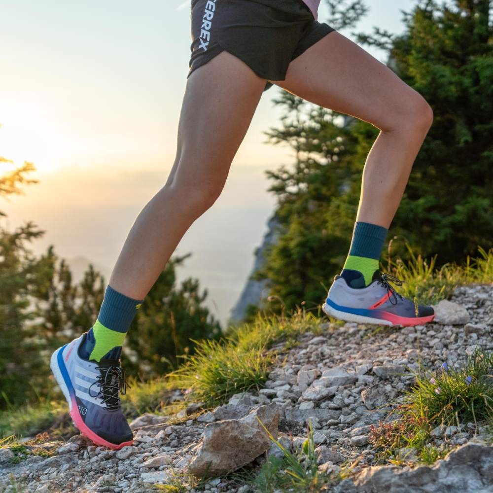 Trail Run Mid Cut Socks