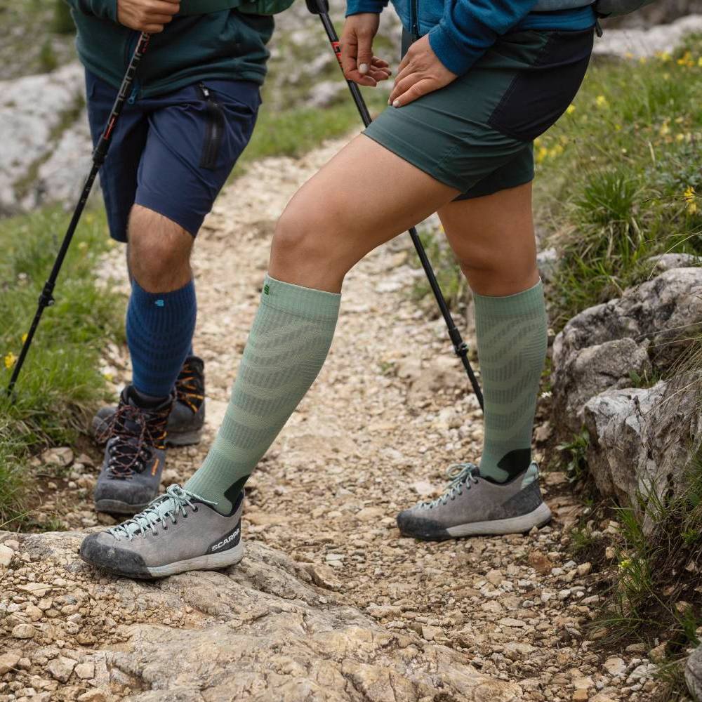 Outdoor Merino Compression Socks