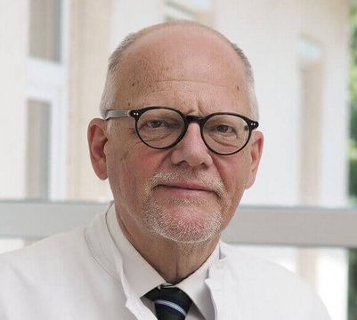 Portretfoto van prof. dr. Hans-Raimund Casser.