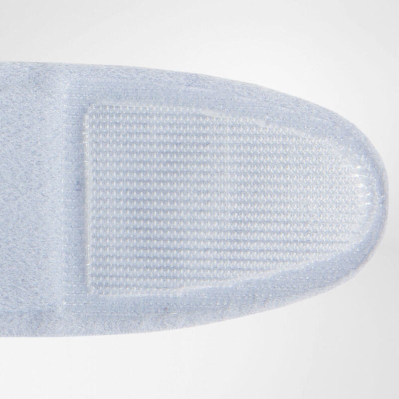 Close-up van grijze EpiPoint elleboogband met klittenbandsluiting voor verstelbare druk.